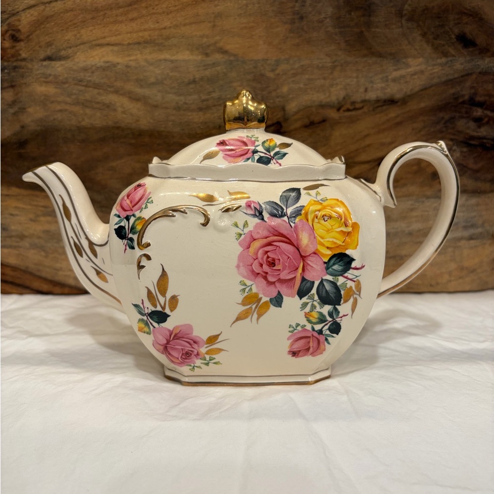 Sadler England Vintage Cube Teapot Pink and Yellow Cabbage Roses Porcelain